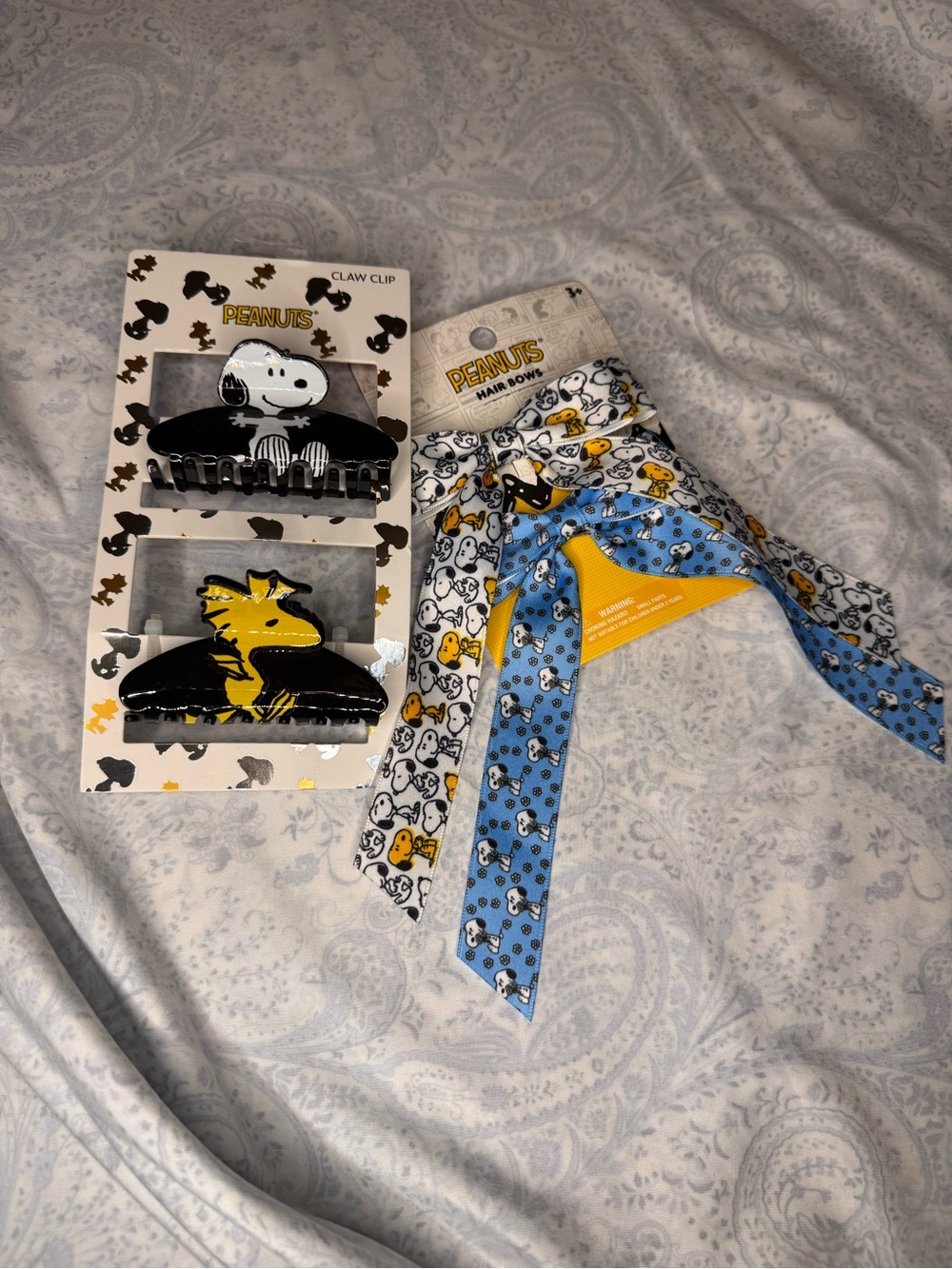 Peanuts Snoopy & Woodstock Hair Set- 2 Claw Clips & 2 Hair Bow Clips